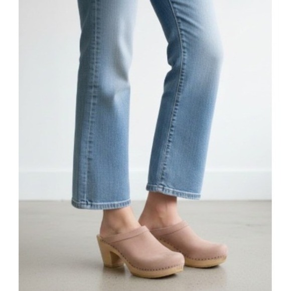 No. 6 Shoes - No.6 Store Old School Clogs Mid Heel in Blush Pink EU 43 Slip on Mule